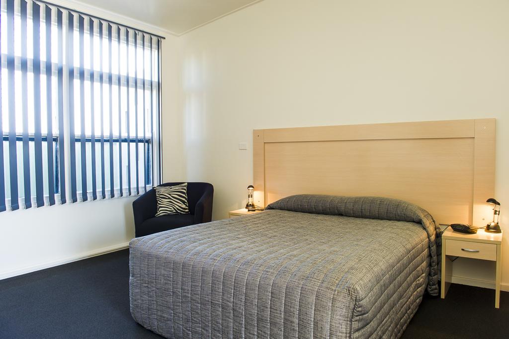 Young NSW Kalgoorlie Accommodation