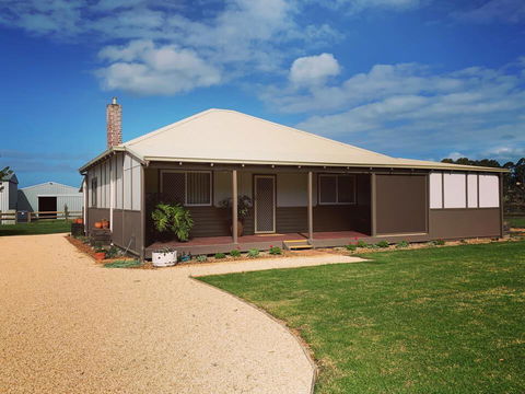 Chesterfarm And Stables - Kalgoorlie Accommodation 1