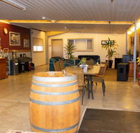 Chrissie's Dongara - Kalgoorlie Accommodation