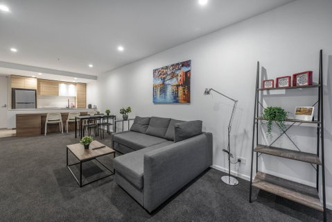 CITY APARTMENT And FREE CITY TOUR BUS NEARBY - Kalgoorlie Accommodation 3