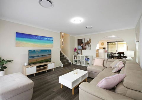 Convenient Location, Close To Tuggerah Lake - Kalgoorlie Accommodation 0