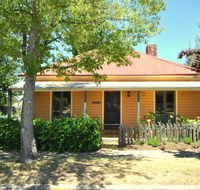 Cooma Cottage - Kalgoorlie Accommodation