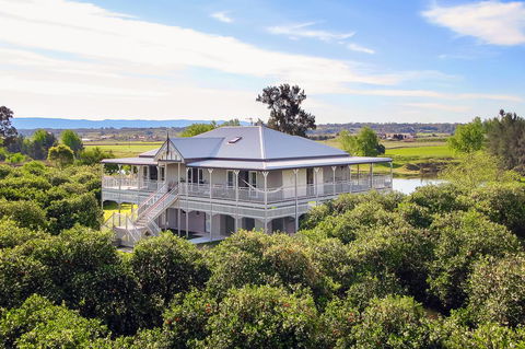 Cornwallis House - Kalgoorlie Accommodation 0