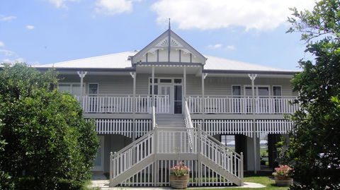 Cornwallis House - Kalgoorlie Accommodation 3