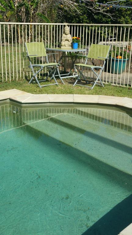 Country Charm - Kalgoorlie Accommodation 3