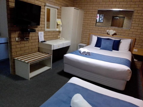Country Home Motor Inn - Kalgoorlie Accommodation 1