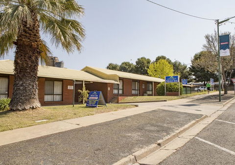Country Roads Motor Inn - Kalgoorlie Accommodation 0