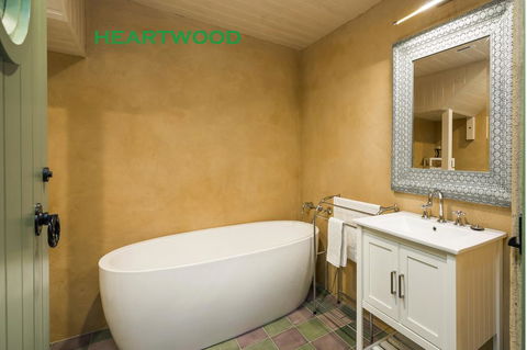 Crafers Cottages - Kalgoorlie Accommodation 0