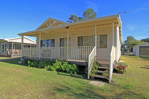 Cudmirrah Reef Cottage - Kalgoorlie Accommodation 1