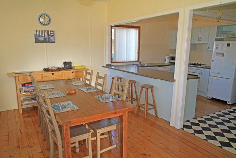 Cudmirrah Reef Cottage - Kalgoorlie Accommodation 3