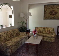 CupnSaucer Cottage - Kalgoorlie Accommodation