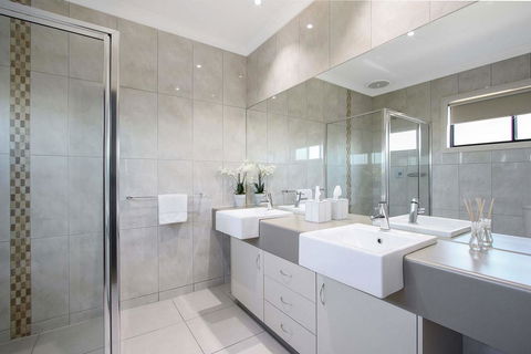 Cypress Townhouse 23 - Mulwala - Kalgoorlie Accommodation 1