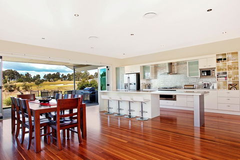 Dashaz Dream - Kalgoorlie Accommodation 0