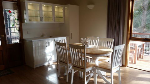 Day Dream Cottage - Kalgoorlie Accommodation 3