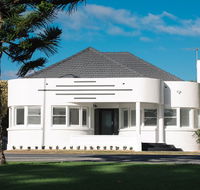 Deco Beach Luxury Apartments - Kalgoorlie Accommodation