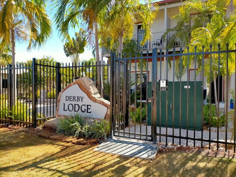 Derby Lodge Self Contained Apartments - Kalgoorlie Accommodation 2