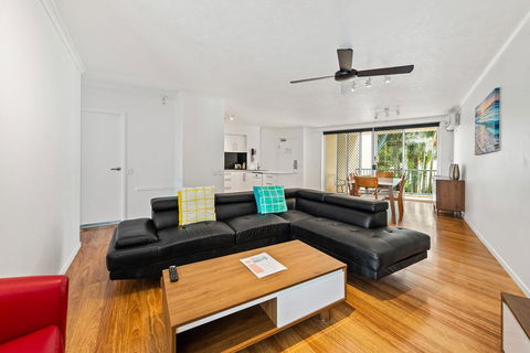 Diamond Beach Resort Broadbeach 115 - Kalgoorlie Accommodation 1