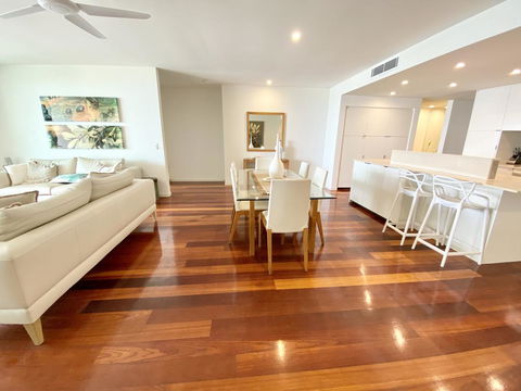 DIRECT BEACH ACCESS - 3 BED APART - CABARITA BEACH - Kalgoorlie Accommodation 3
