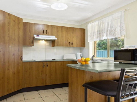 Dolphin Cottage - In The Heart Of Callala Beach - Kalgoorlie Accommodation 3