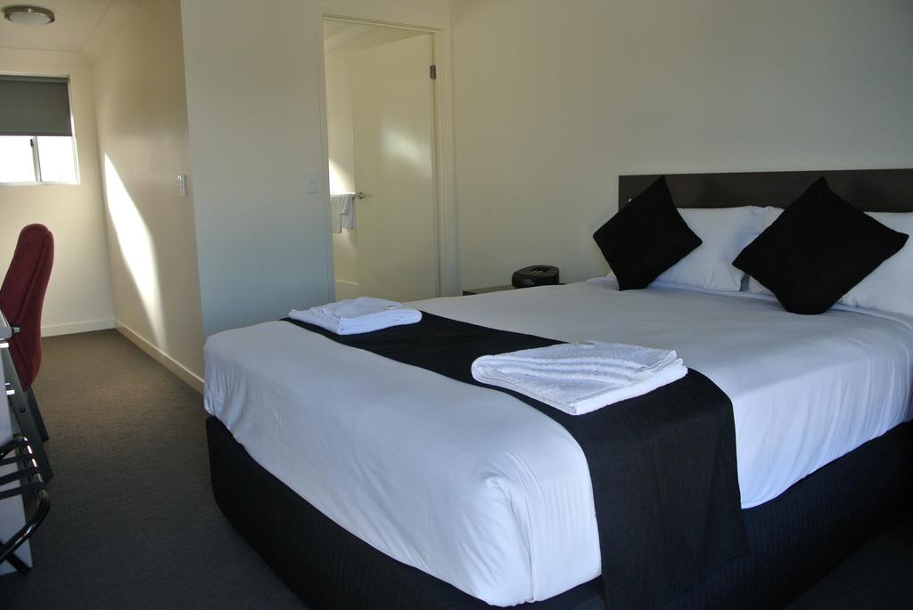 Springsure QLD Kalgoorlie Accommodation