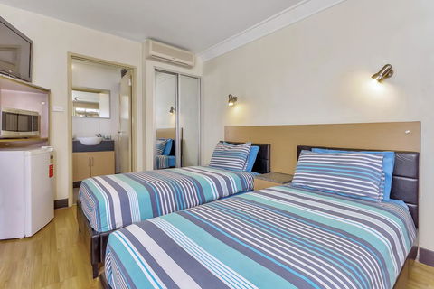 Econo Lodge Karratha - Kalgoorlie Accommodation 2