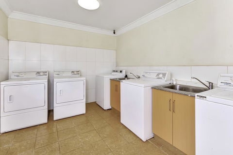 Econo Lodge Karratha - Kalgoorlie Accommodation 1
