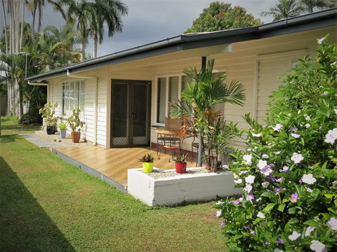 Edge Hill Clean & Green Cairns, 7 Minutes From The Airport, 7 Minutes To Cairns CBD & Reef Fleet Terminal - Kalgoorlie Accommodation 2