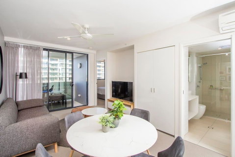 Elite Elegance 2BR@Hamilton APT With Parking - Kalgoorlie Accommodation 2