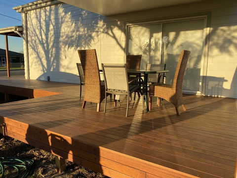 Ellalong Lagoon Home With A View - Kalgoorlie Accommodation 3