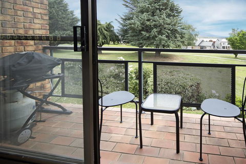 Ellswood 9 - Kalgoorlie Accommodation 1