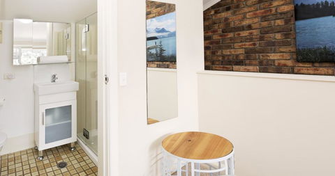 Ellswood 9 - Kalgoorlie Accommodation 2