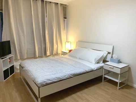 Elwood Apartments - Kalgoorlie Accommodation 0