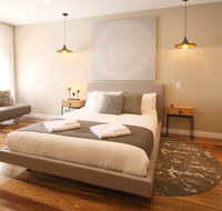 EVOLVE Near Adelaide CBD - Netflix / Wine / Lock up Garage - Kalgoorlie Accommodation