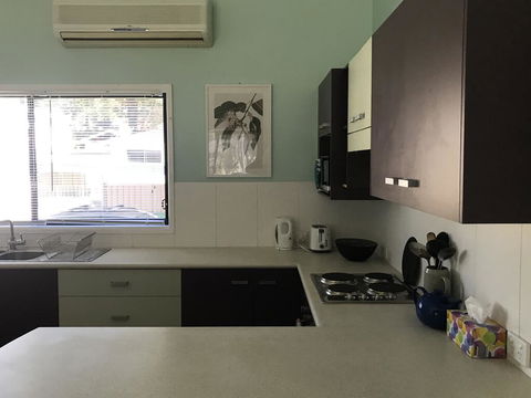 FAIRVIEW 25A - Waterfront Home - Kalgoorlie Accommodation 1