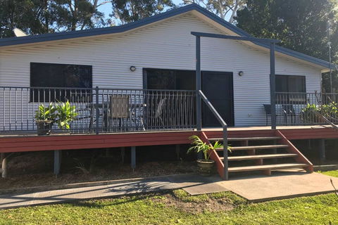 FAIRVIEW COTTAGE 25B - Waterfront Accommodation - Kalgoorlie Accommodation 2