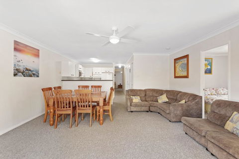 Farm Road, 6A - Kalgoorlie Accommodation 2