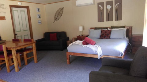 Fernleigh Accommodation - Kalgoorlie Accommodation 3