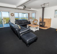 Fingal Bay Beach House 32 Lentara Street