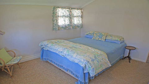 Fingal Beach Beach Shack - Kalgoorlie Accommodation 1
