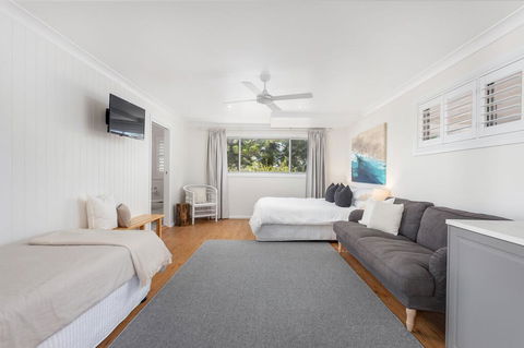 Finns At Old Bar - Kalgoorlie Accommodation 1