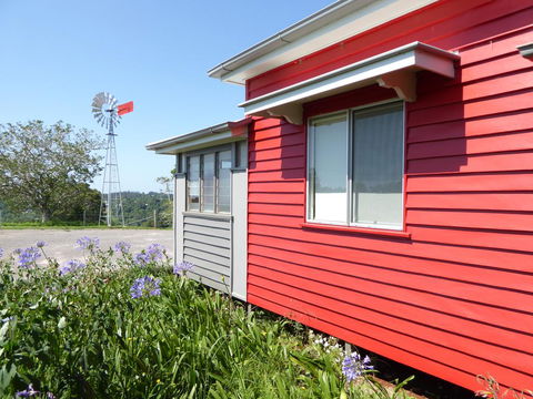 Flame Hill Vineyard - Kalgoorlie Accommodation 0