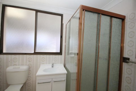 FRASERS COTTAGE- 23 Castle St Laurieton - Kalgoorlie Accommodation 1