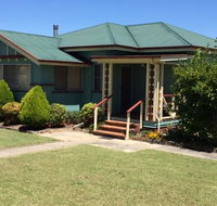 FROGGIES HOLIDAY HOUSE - Kalgoorlie Accommodation