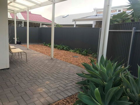 Gawler Townhouse 1 Bedroom - Kalgoorlie Accommodation 2