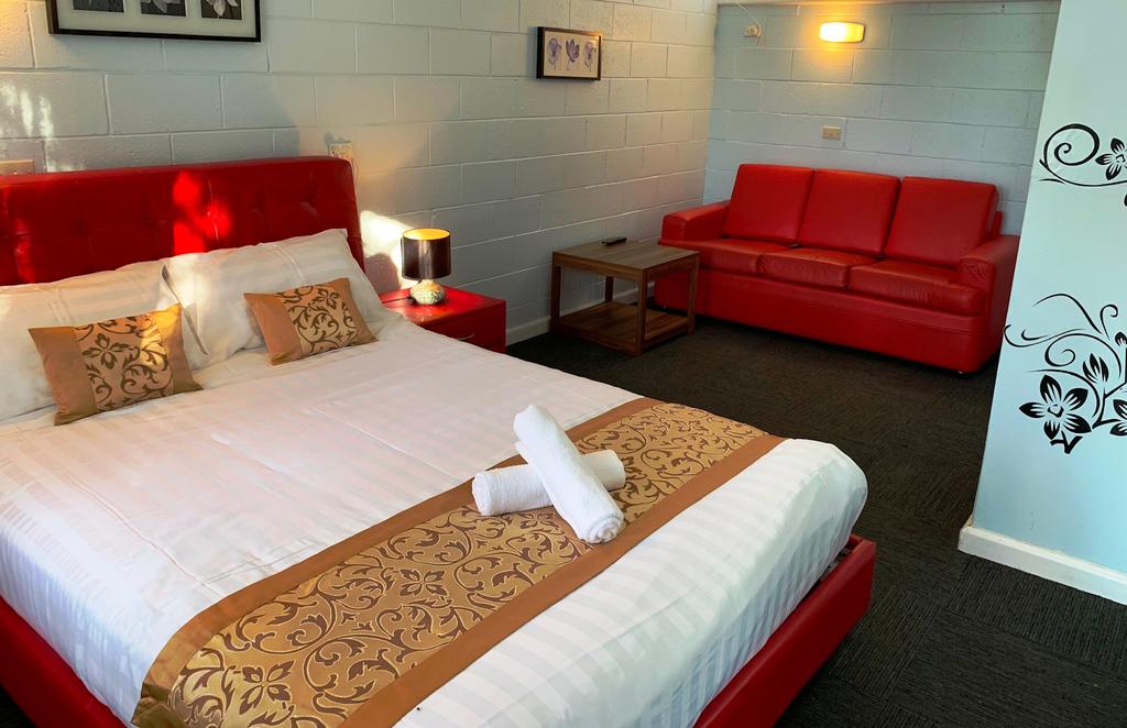 Strathmerton ACT Kalgoorlie Accommodation