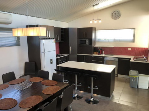 Gippsland 119A - Kalgoorlie Accommodation 3