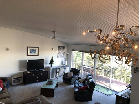 Gippsland 119A - Kalgoorlie Accommodation 2