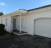 Glenelg Holiday Apartments-Colonial Square - Kalgoorlie Accommodation