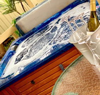Glenway House Spa Oasis Rockingham - Kalgoorlie Accommodation