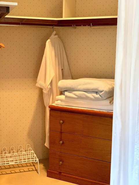 Glenway House, Spa Oasis Rockingham - Kalgoorlie Accommodation 3